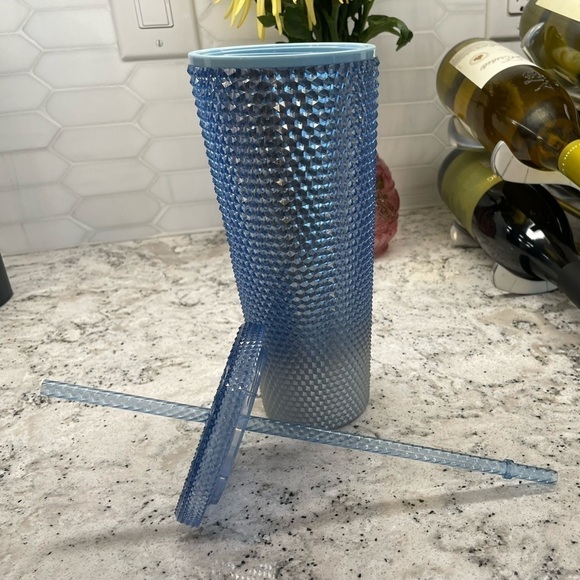 Starbucks 2023 Blue Silver Icicle Ombre Bling Studded Venti Tumbler. NWT. - Picture 5 of 8